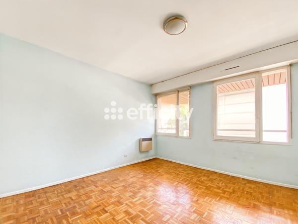 Appartement 4 pièces - 92 m² Exclusivité efficity