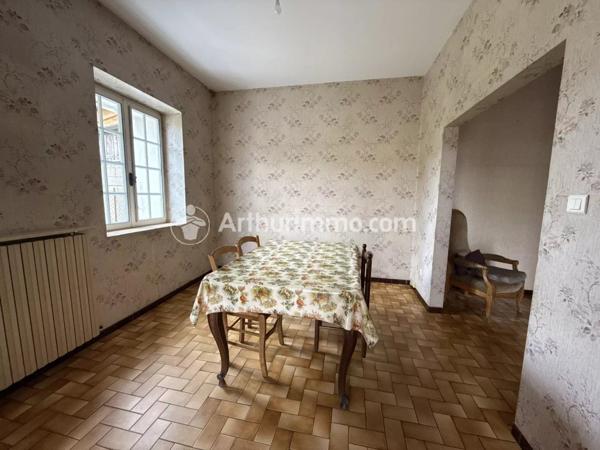 Vente Maison 5 pièces 117 m2 à Neuvic