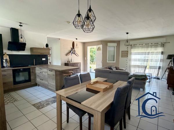 Maison de plain-pied – 3 chambres – Garage – Environnement calme