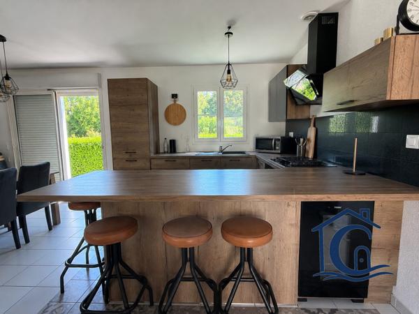 Maison de plain-pied – 3 chambres – Garage – Environnement calme