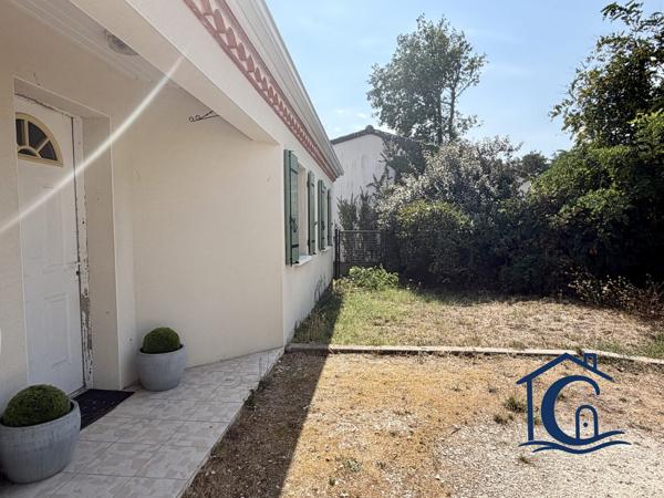 Maison de plain-pied – 3 chambres – Garage – Environnement calme