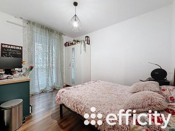 Appartement 5 pièces - 107 m² Exclusivité efficity