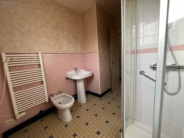 Maison à vendre à Connerré dans la Sarthe (72160), ref : 72033-402