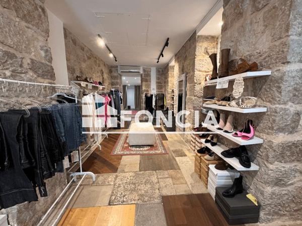 Location Local commercial 2 pièces 64.21 m² - 46 RUE ARSON Nice 06300