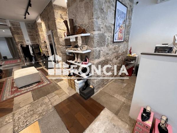 Location Local commercial 2 pièces 64.21 m² - 46 RUE ARSON Nice 06300