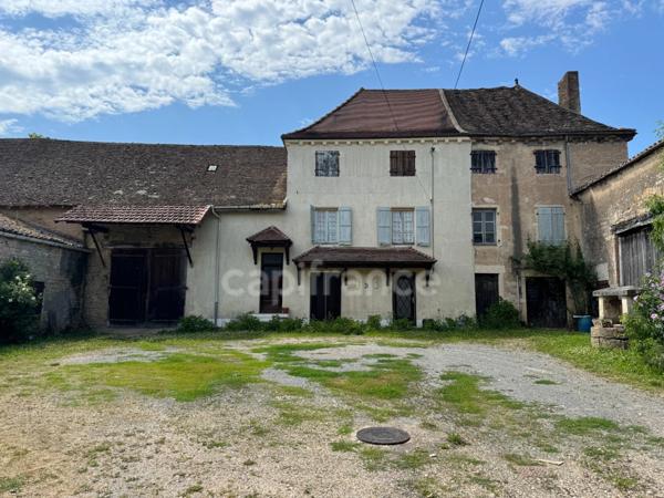 A rénover, maison ancienne à 3 minutes de Tournus