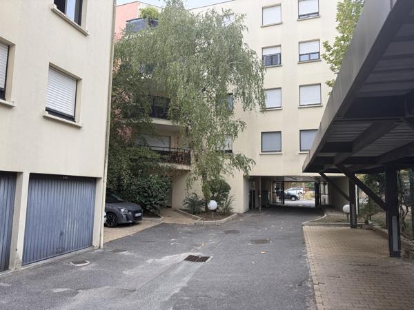 Bordeaux-Caudéran Appartement