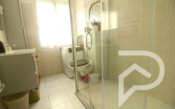 Maison à vendre    3 pièces •  Persan