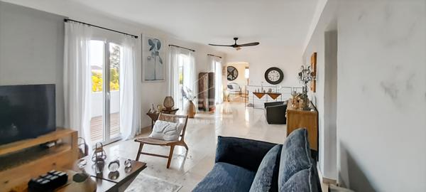 Maison Pelissanne 6 pièce(s) 175 m2