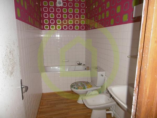 Maison de caractère à AUBUSSON (23200)