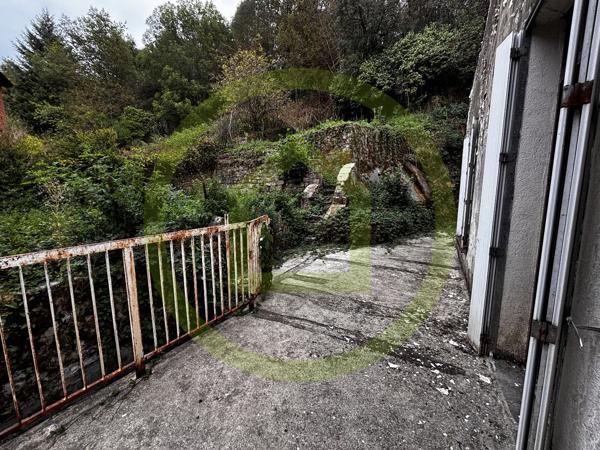 Maison de caractère à AUBUSSON (23200)