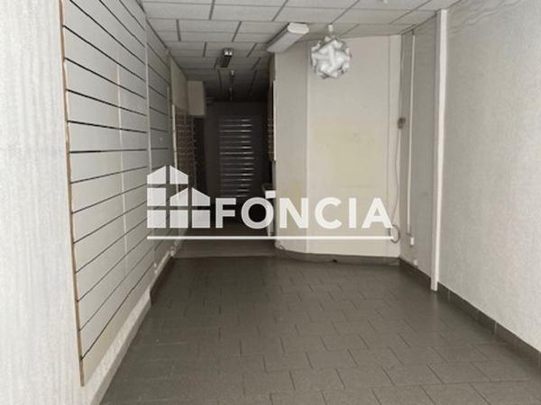 Location Studio 55.5 m² - 50 RUE JACQUEMART Romans Sur Isere 26100