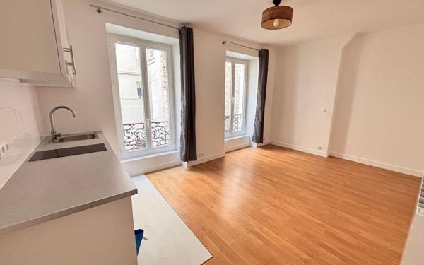 Appartement à vendre    1 pièce • 18,83 m2 Paris 18