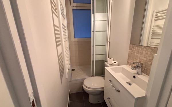 Appartement à vendre    1 pièce • 18,83 m2 Paris 18