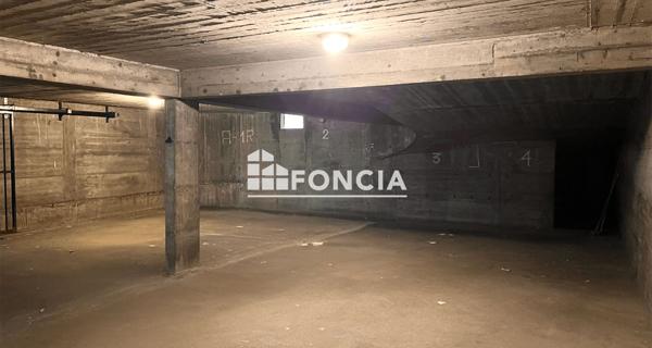 À vendre Parking 36 m² - Clermont-ferrand 63000