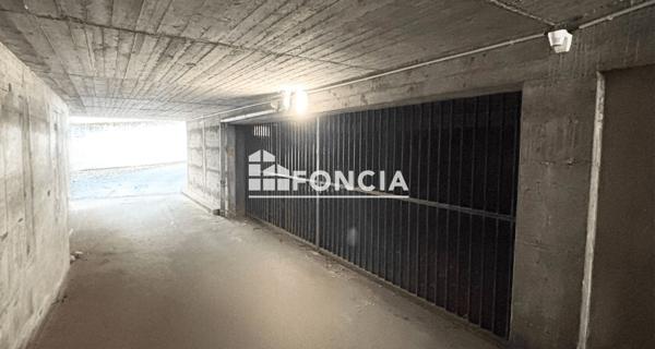 À vendre Parking 36 m² - Clermont-ferrand 63000