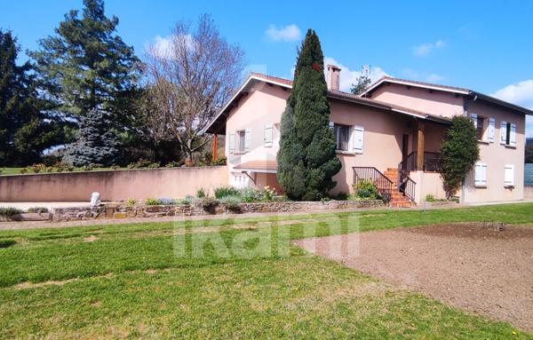 Maison d’architecte de 161 m2 - 4 chambres - Terrain 905 m2 sur Génissieux