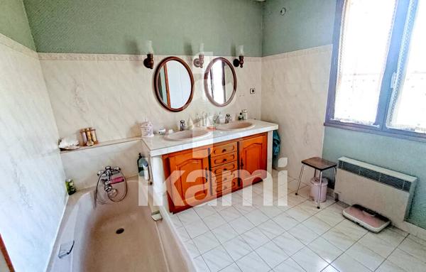 Maison d’architecte de 161 m2 - 4 chambres - Terrain 905 m2 sur Génissieux