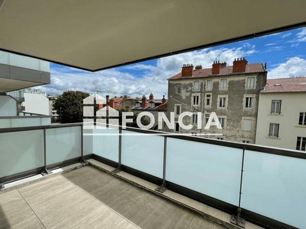 Location Appartement 3 pièces 61.6 m² - 20 AVENUE D'ITALIE Clermont-ferrand 63000