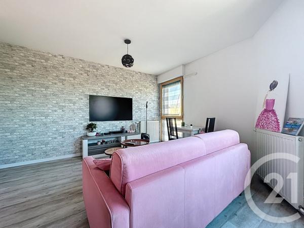 Appartement à vendre  2 pièces - 42,75 m2 THIAIS - 94