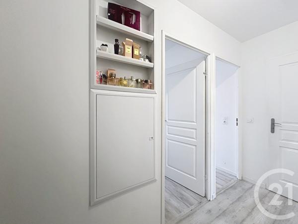 Appartement à vendre  2 pièces - 42,75 m2 THIAIS - 94