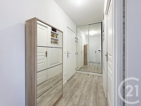 Appartement à vendre  2 pièces - 42,75 m2 THIAIS - 94