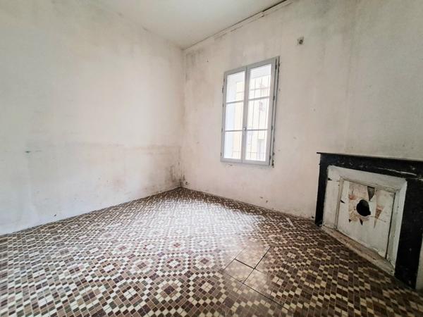 Appartement à vendre 54 950 € Béziers 3 p 66 m² DPE F