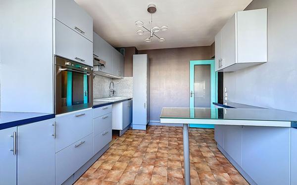 Appartement à vendre    4 pièces • 78,24 m2 Clermont-Ferrand