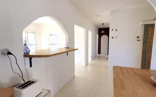 Maison à vendre    4 pièces • 105 m2 Montréal