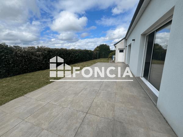 Location Maison 7 pièces 210.42 m² - 35 RUE DES CEDRES Spay 72700
