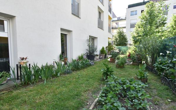 Appartement à vendre    3 pièces • 61,30 m2 Saint-Priest