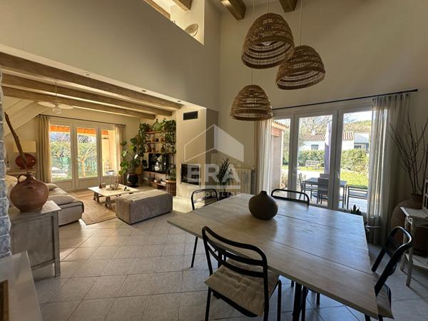 A VENDRE 83860 NANS LES PINS MAISON PLAIN PIED 167M² SUR 711 M² DE JARDIN CARPOT GARAGE STUDIO INDEPENDANT PISCINE ET CUISINE DETE