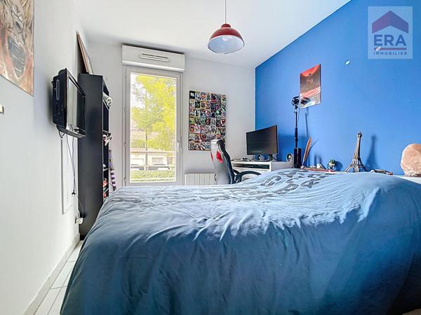 MARSEILLE 14EME - APPARTEMENT T4 - VOLUMES, CALME, LUMINOSITE & PISCINE - QUARTIER SAINTE MARTHE