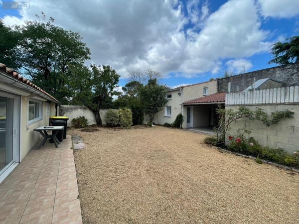 Maison à vendre à Argentonnay dans les Deux-Sèvres (79150), ref : AGM 37*