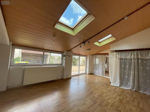 Maison à vendre à Argentonnay dans les Deux-Sèvres (79150), ref : AGM 37*