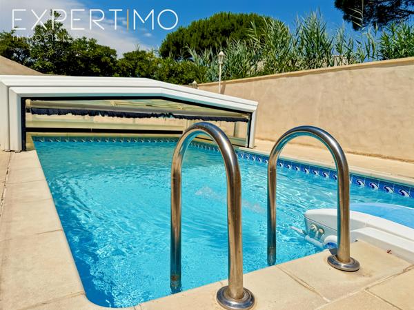 Palavas-les-Flots (34250) Palavas les Flots rive droite, villa T6 d'environ 130 m2 sur un terrain de 302 m2. Garage, Piscine