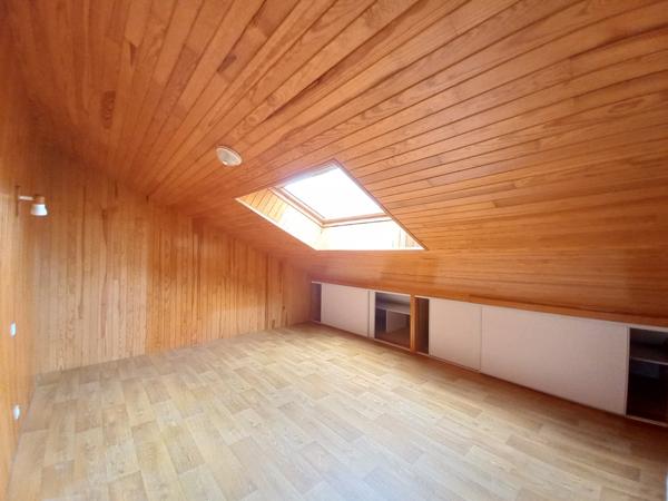 A VENDRE MAISON DE MAÎTRE 3 CHAMBRES PLEINE DE CHARME CLEGUEREC 56 BRETAGNE