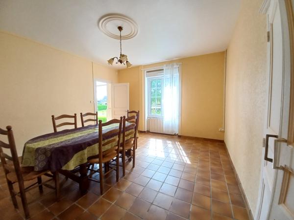 A VENDRE MAISON DE MAÎTRE 3 CHAMBRES PLEINE DE CHARME CLEGUEREC 56 BRETAGNE