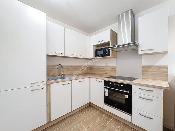 ANGERS SUD, appartement de type 4 dans résidence avec ascenseur