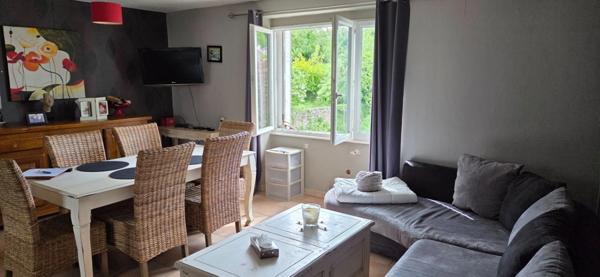 À vendre en exclusivité : Maison 2 chambres avec jardin et 3 garages – Quartier résidentiel à Stenay, proche Belgique et Luxembourg