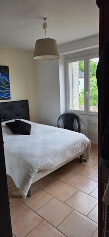 À vendre en exclusivité : Maison 2 chambres avec jardin et 3 garages – Quartier résidentiel à Stenay, proche Belgique et Luxembourg