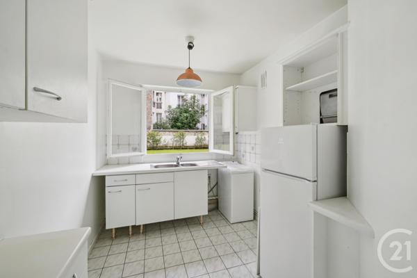 Appartement F2 à vendre  2 pièces - 44,84 m2 PARIS - 75020