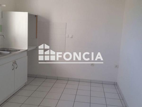 Location Maison 5 pièces 93.35 m² - 685 RUE DES ESTINGANTS Beuzeville 27210