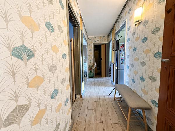 Appartement 2 chambres NEVERS centre ville 2h30 PARIS résidence commerce investissement locatif