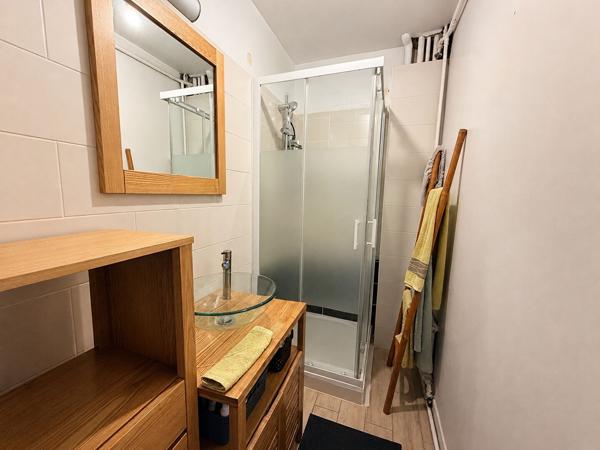Appartement 2 chambres NEVERS centre ville 2h30 PARIS résidence commerce investissement locatif