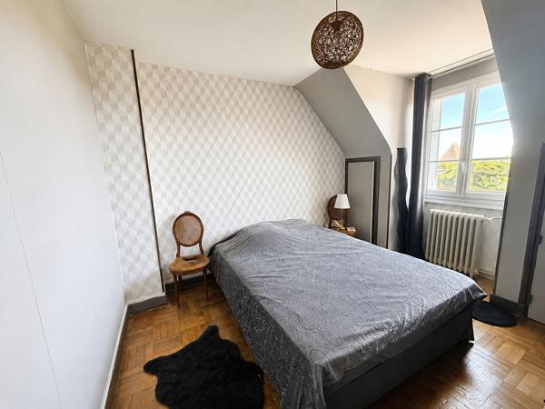 Appartement 2 chambres NEVERS centre ville 2h30 PARIS résidence commerce investissement locatif