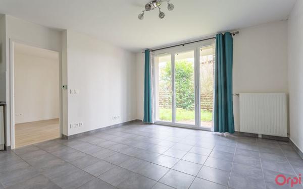 Appartement à louer    2 pièces • 38,81 m2 Sainte-Geneviève-des-Bois