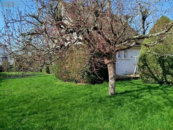 Maison à vendre à Sablé-sur-Sarthe dans la Sarthe (72300), ref : 53039-411