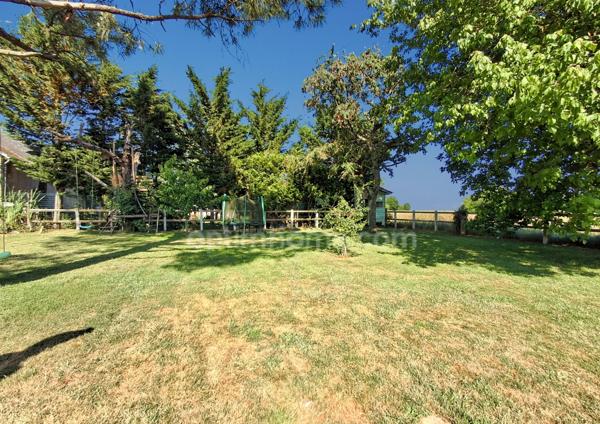 MAISON ANCIENNE AVEC STUDIO - BELLES PRESTATIONS