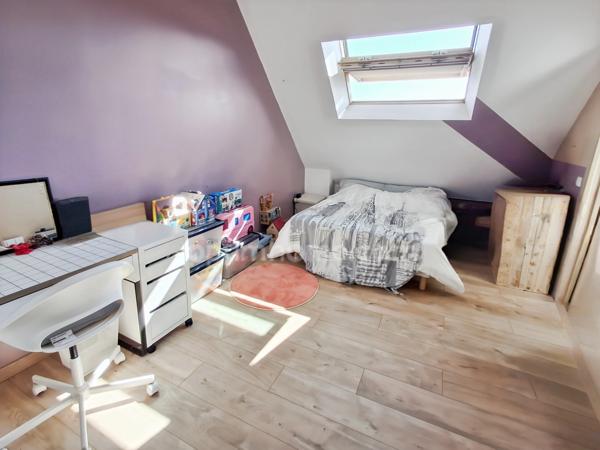 MAISON ANCIENNE AVEC STUDIO - BELLES PRESTATIONS